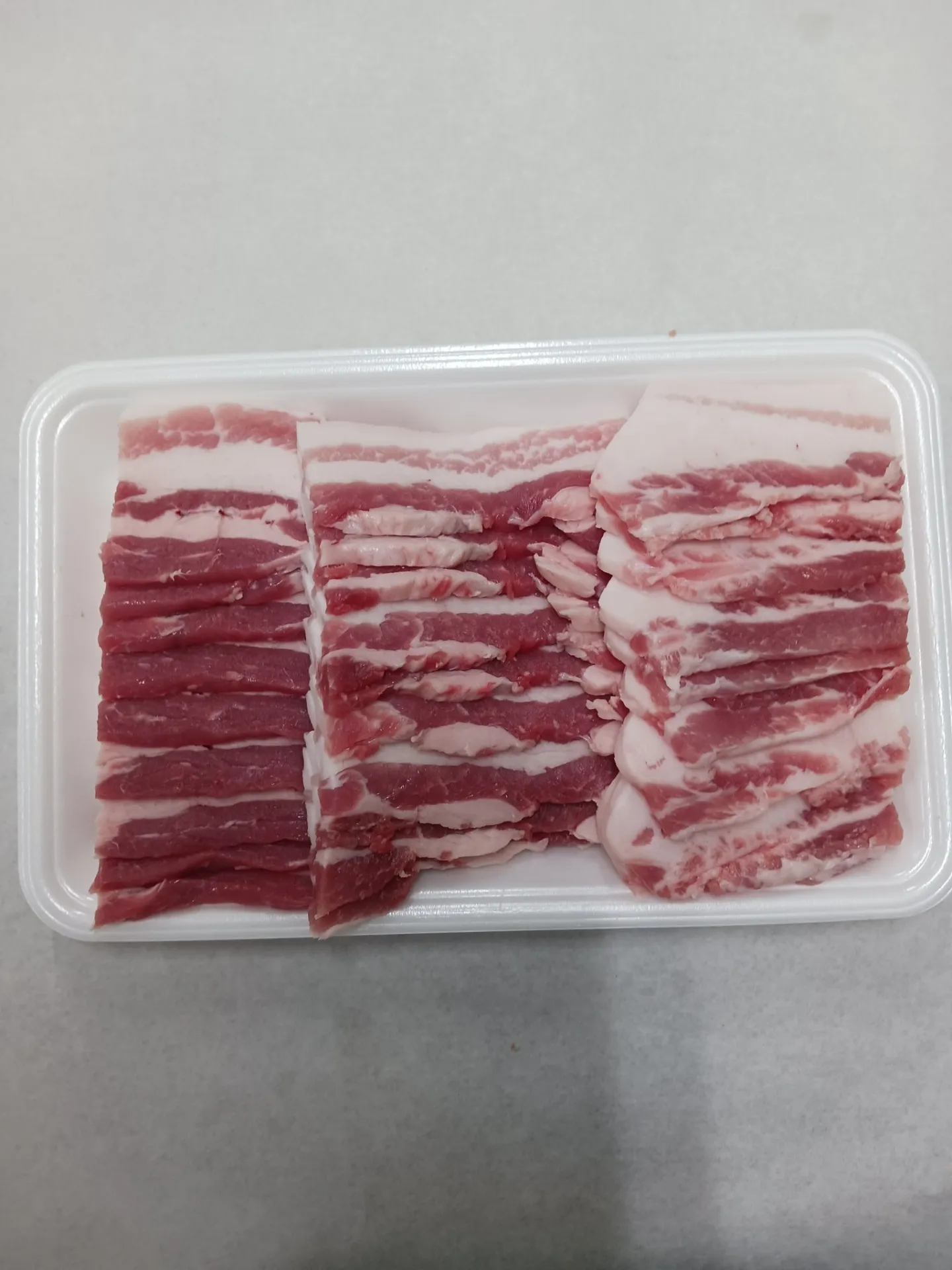 北海道十勝池田町阿部農場【黒豚屋】の商品レパートリー、黒豚肩ロースしゃぶしゃぶ用編